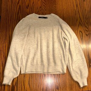 Light grey fuzzy sweater size Large from Vero Moda